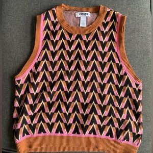 Sweater vest, size medium fit